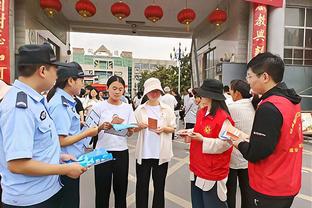 22分15板！申京出场时间＜25分钟砍至少20分15板 火箭队史首人